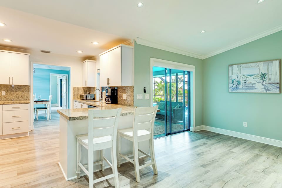 House (3 Bedrooms) | Interior