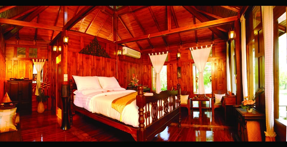Thai Villa - 3 Bedrooms | Minibar, desk, rollaway beds, free WiFi