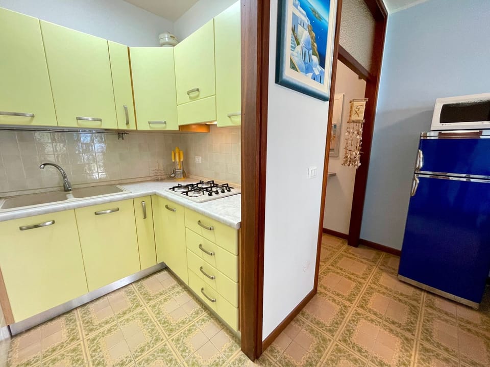Apartment, 2 Bedrooms, Balcony, Garden View | Interior
