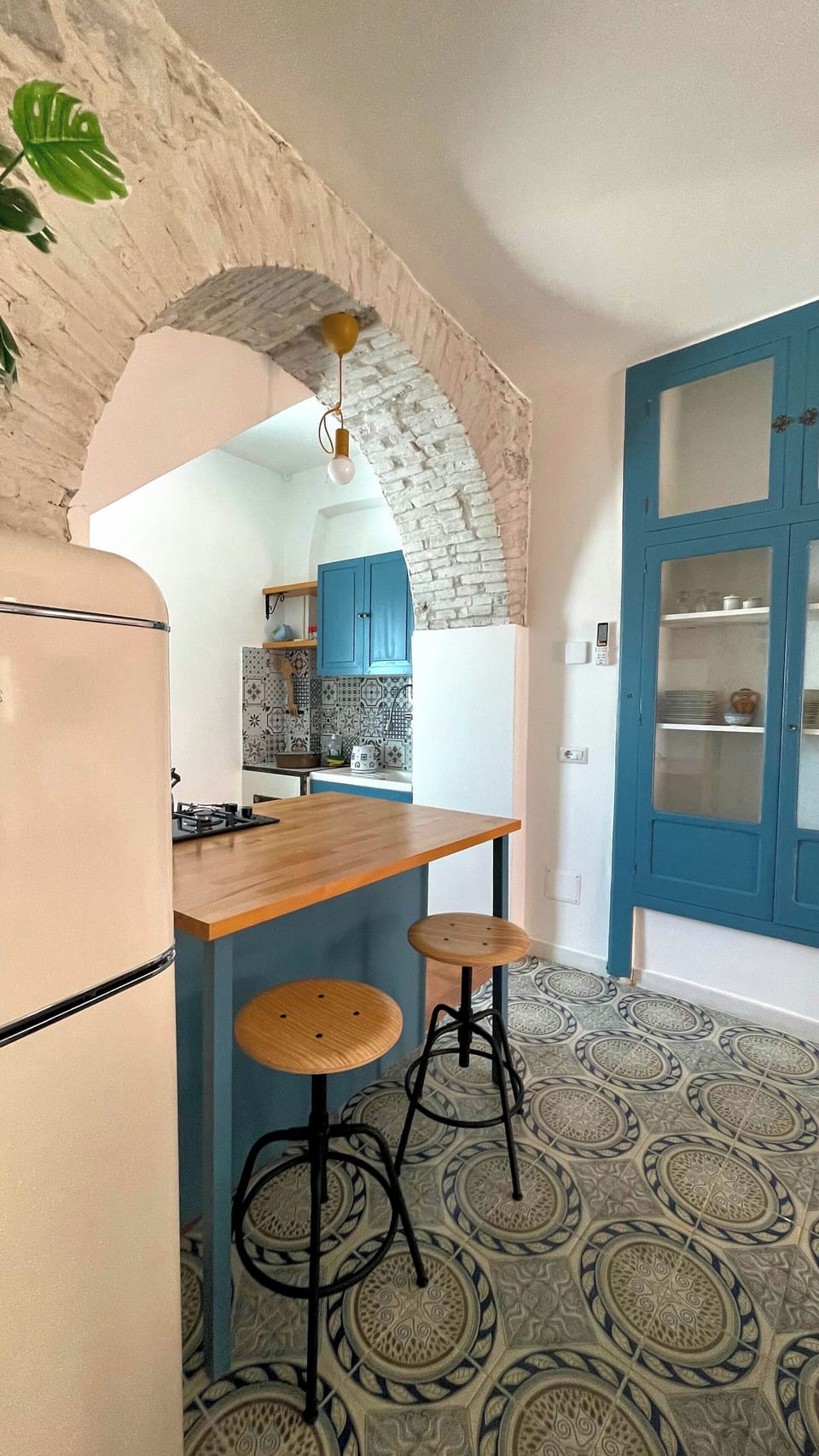House, Balcony, Mountain View | Private kitchen | Toaster