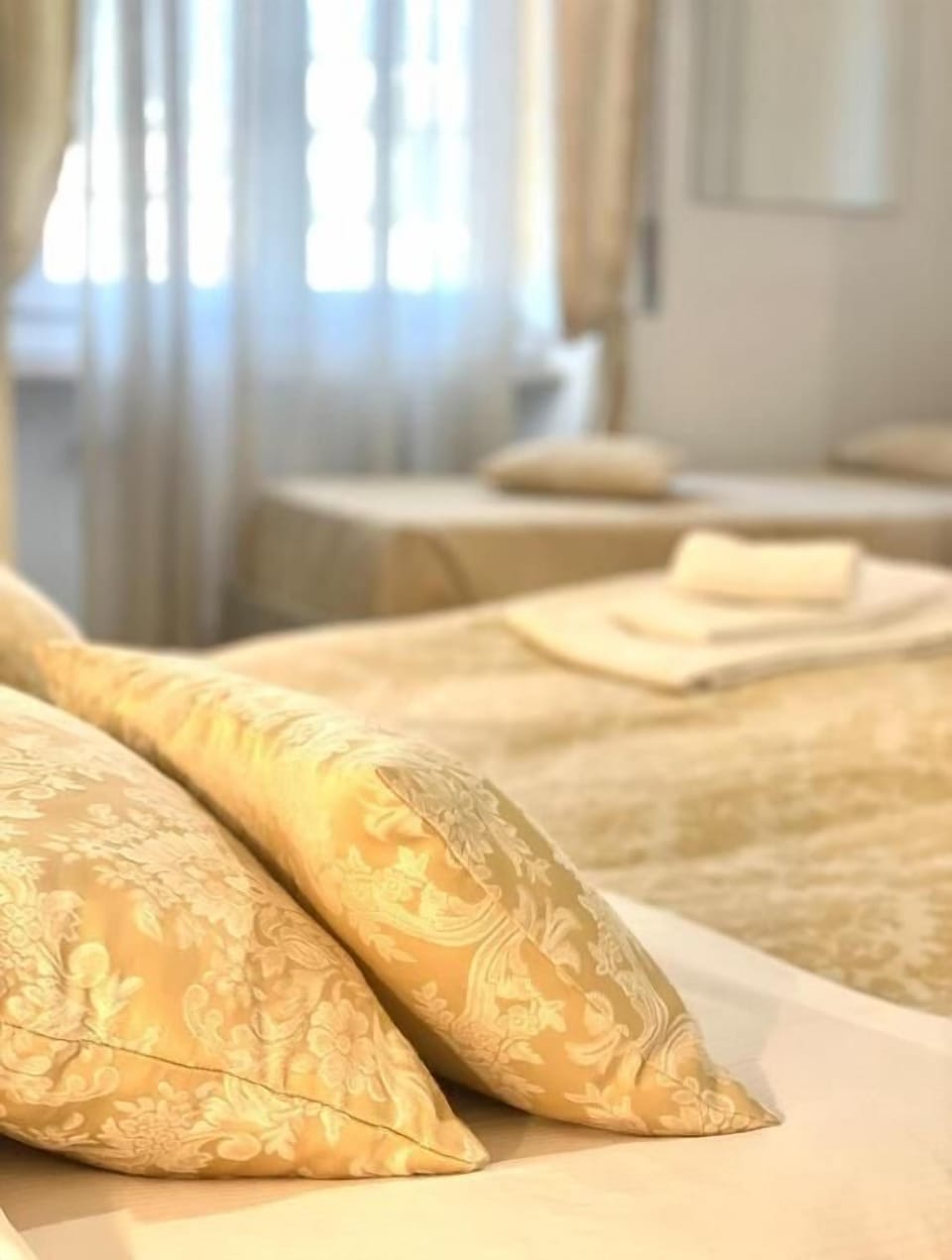 Comfort Triple Room, City View | Free WiFi