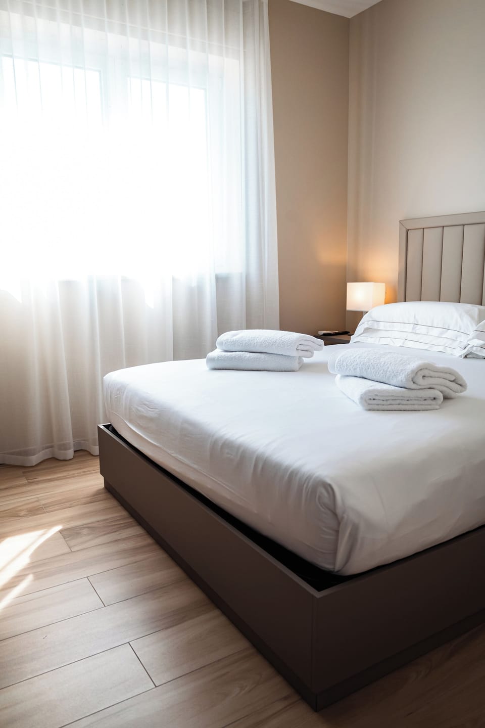 Double Room | In-room safe, free WiFi