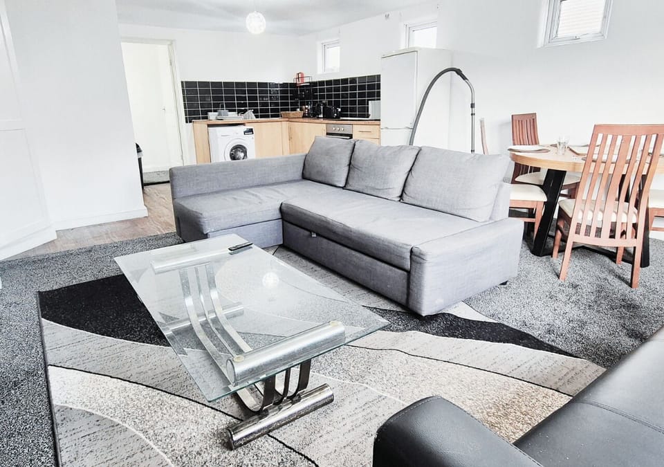 Comfort Apartment, 2 Bedrooms, Non Smoking | Living area