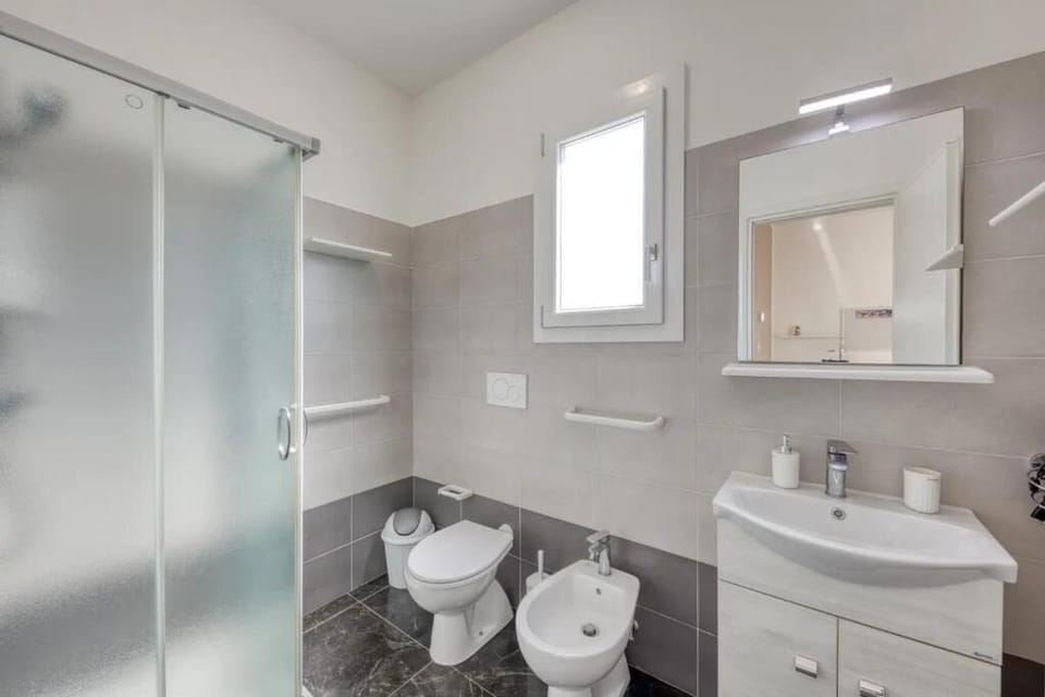 Standard Double Room, Air conditioning | Bathroom | Bidet