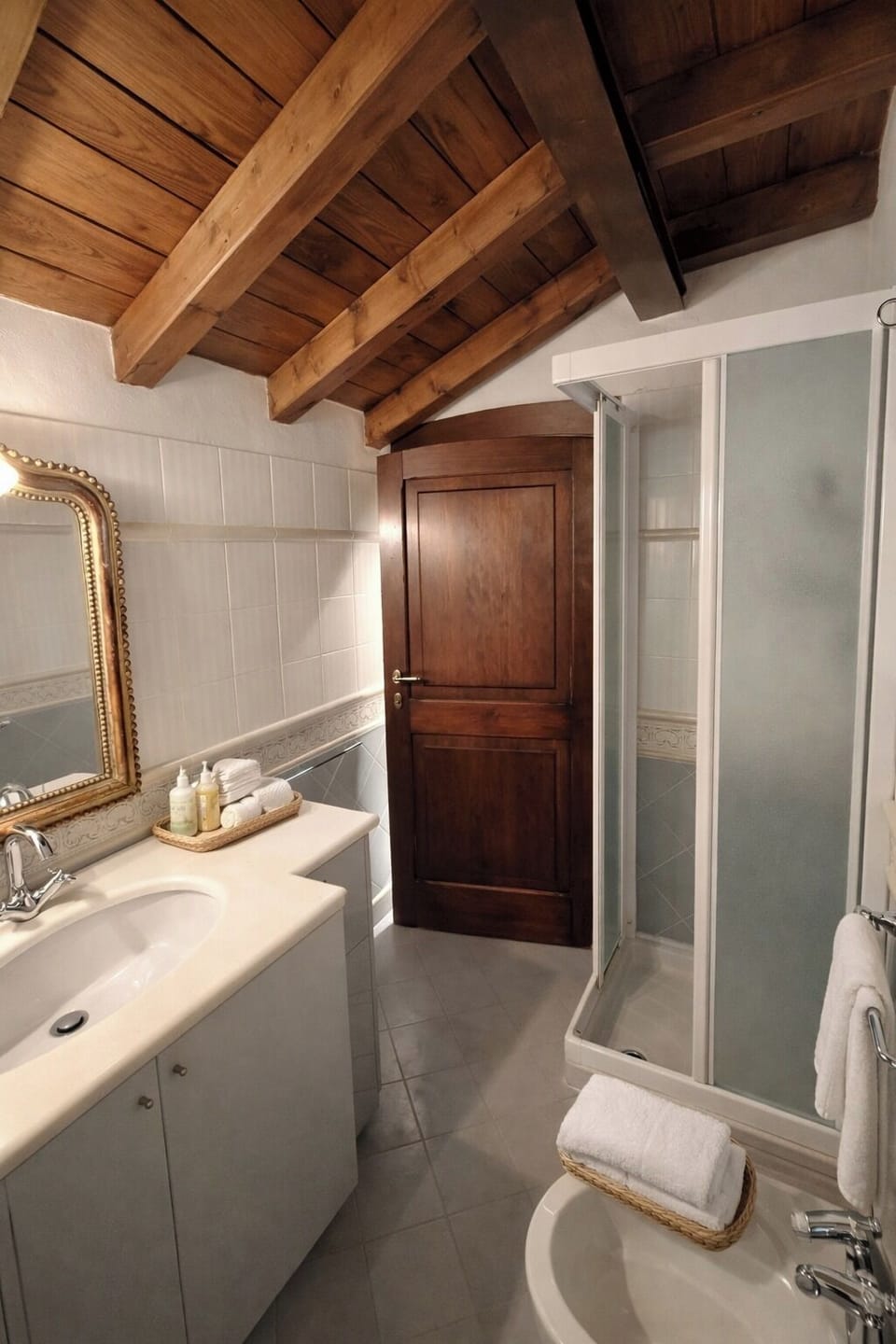 Deluxe Loft, Garden View | Bathroom