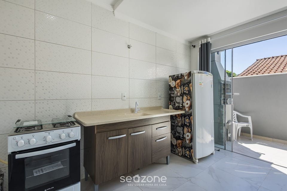 Basic Apartment | Private kitchen