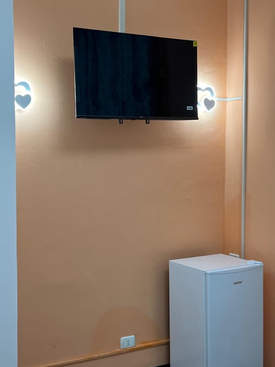Basic Room, City View | Television