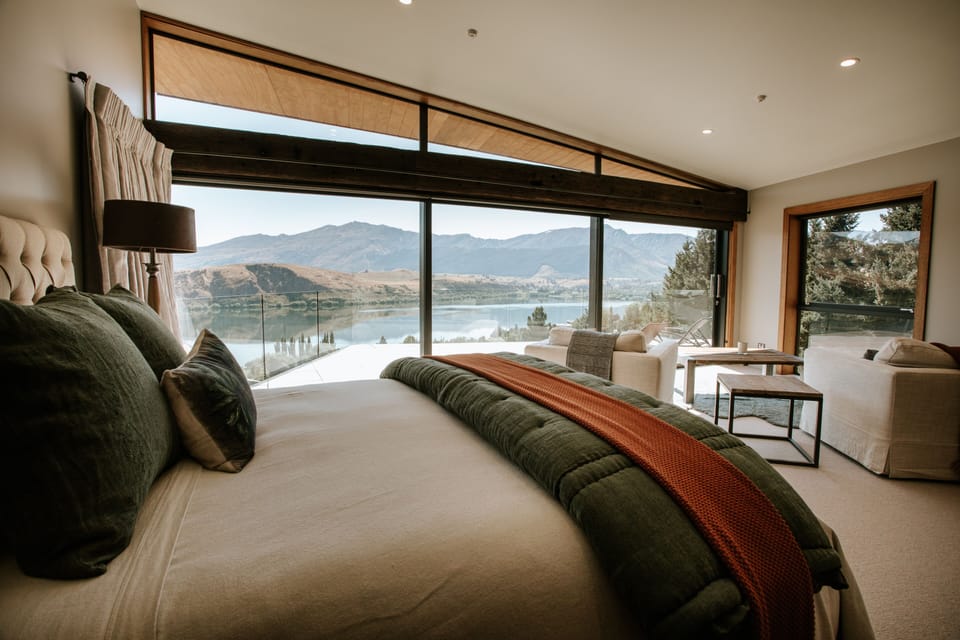 Premium bedding, free minibar, in-room safe, individually decorated