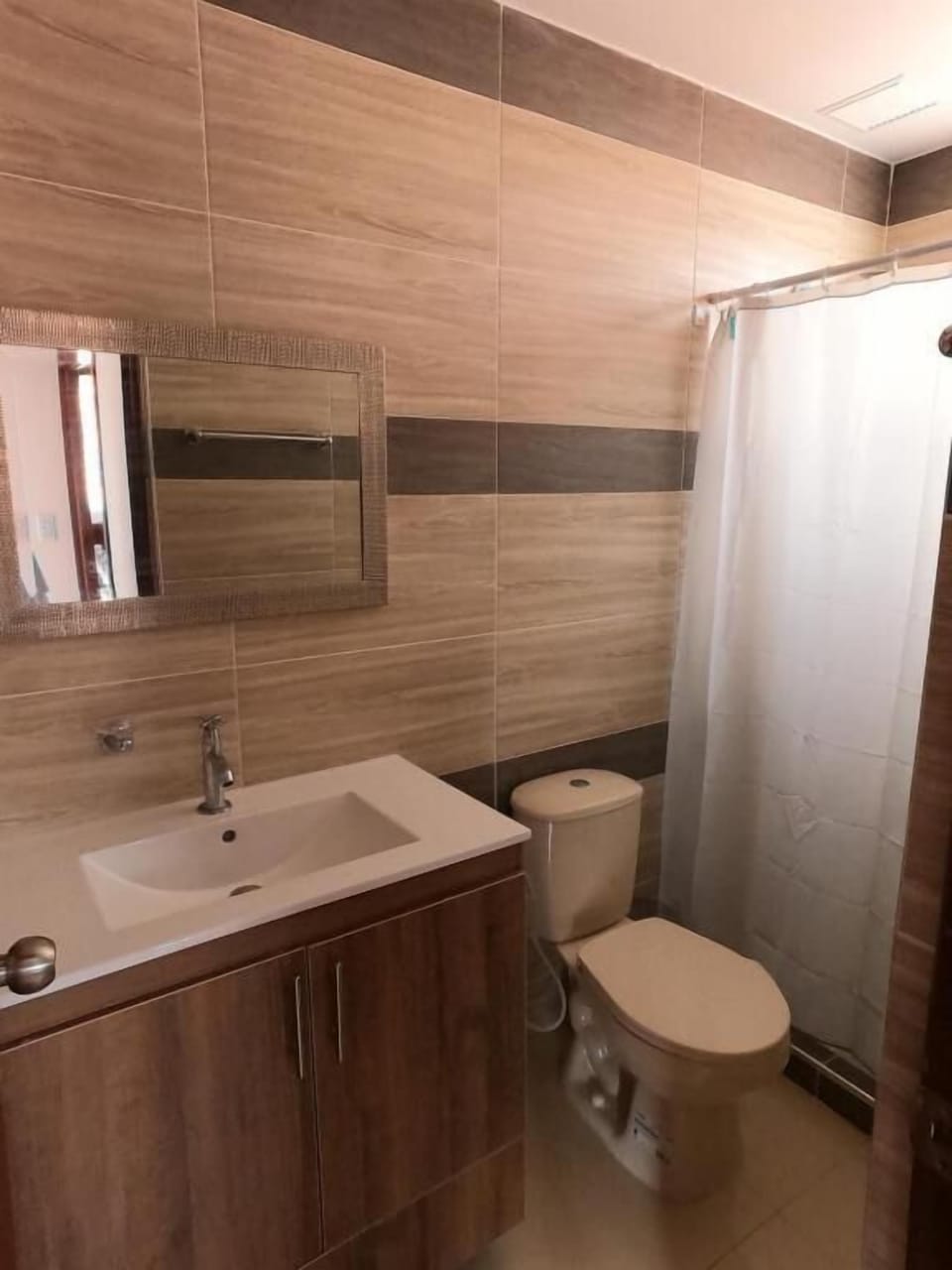 Basic Apartment, Patio, Courtyard View | Bathroom