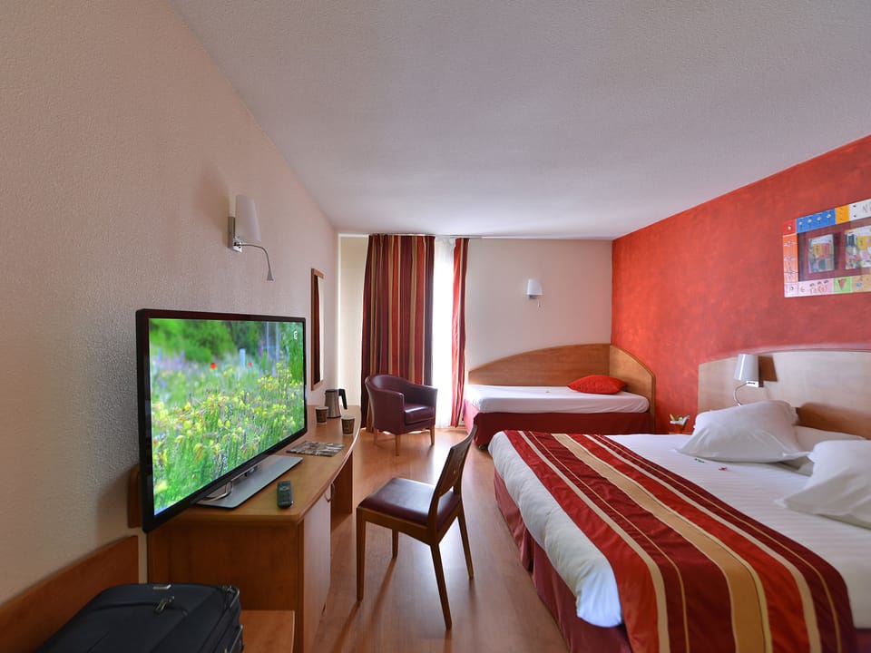 Room amenity