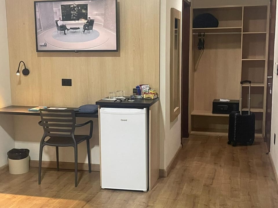 Superior Apartment | 1 bedroom, minibar, in-room safe, free cribs/infant beds
