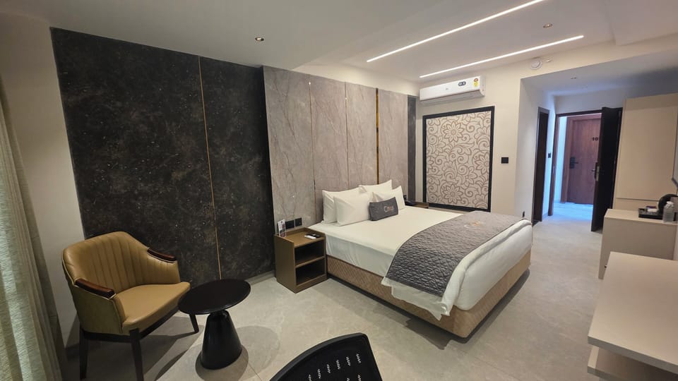 Deluxe Double Room | Free WiFi, wheelchair access