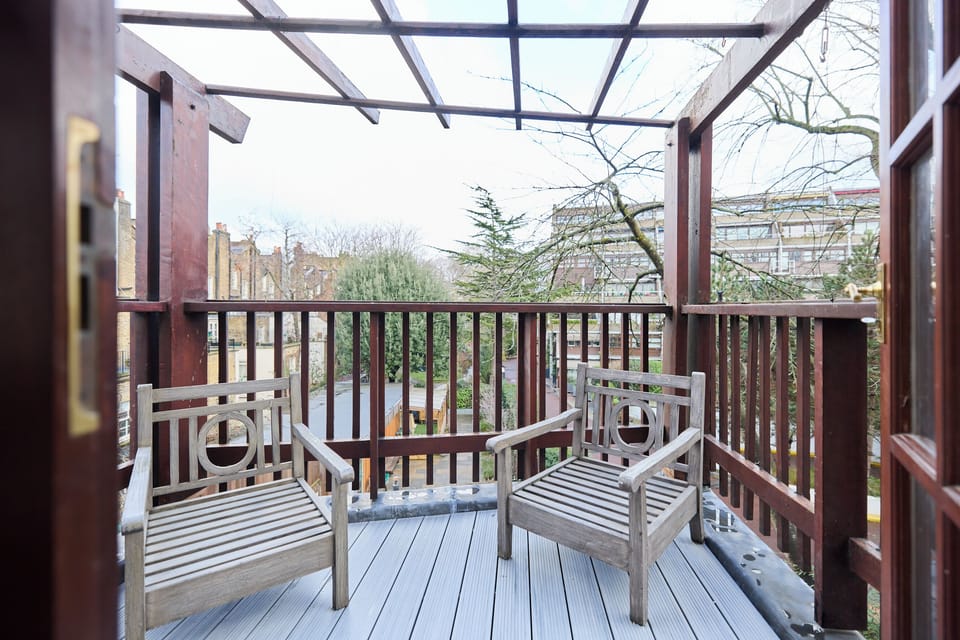 House | Property grounds