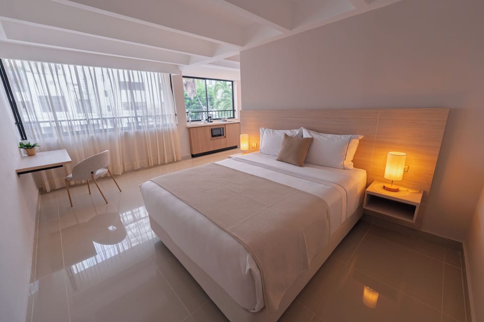 Superior Double Room, 1 Queen Bed | Minibar, in-room safe, free WiFi, bed sheets