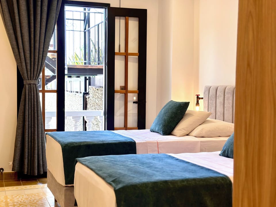 Standard Twin Room, Courtyard View | Desk, WiFi (free)