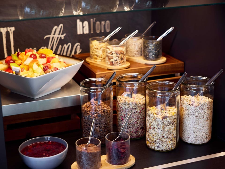 Daily buffet breakfast (EUR 13.90 per person)