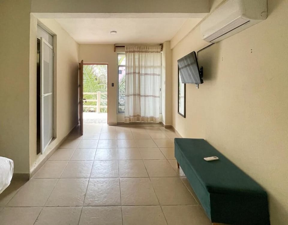 Basic Double Room | Interior