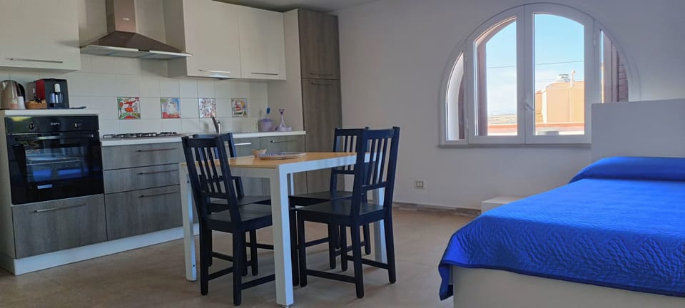 Studio, Sea View | Private kitchen | Cookware/dishes/utensils