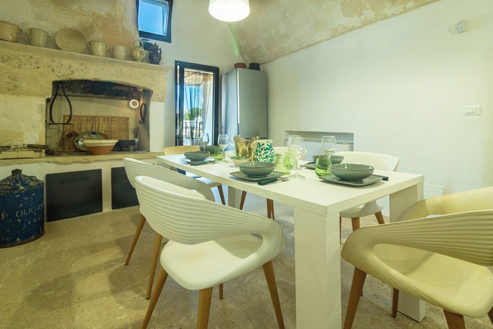 Deluxe Villa, 3 Bedrooms, Private Pool, Pool View | Private kitchen | Full-size fridge, microwave, oven, stovetop