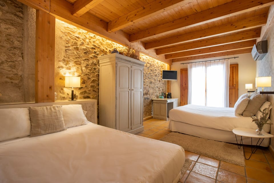 Superior Double Room | In-room safe, individually decorated, desk, laptop workspace