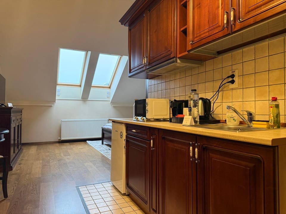 Espresso maker, toaster, dining tables