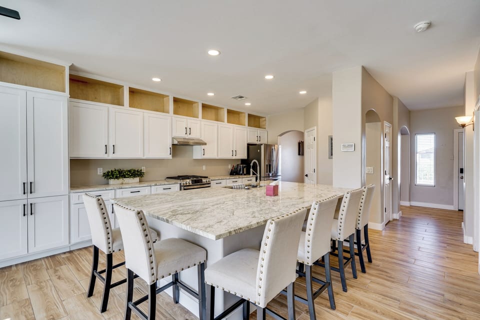 House (4 Bedrooms) | Interior