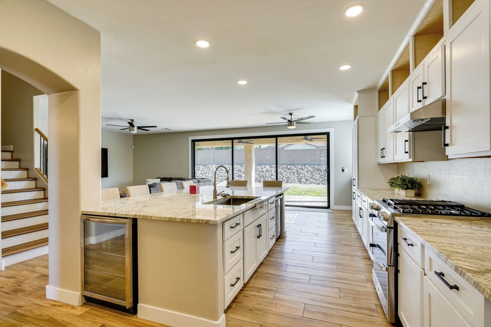 House (4 Bedrooms) | Interior