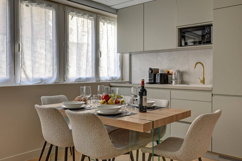 Apartment | Private kitchen | Cleaning supplies