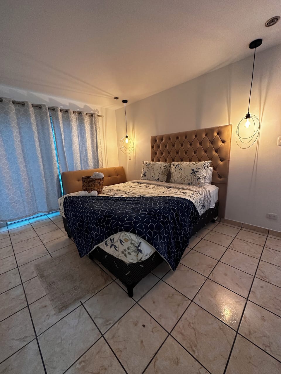 Deluxe Room, Patio | Desk, laptop workspace, iron/ironing board, WiFi (free)