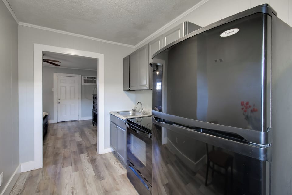 Apartment (0 Bedroom) | Interior