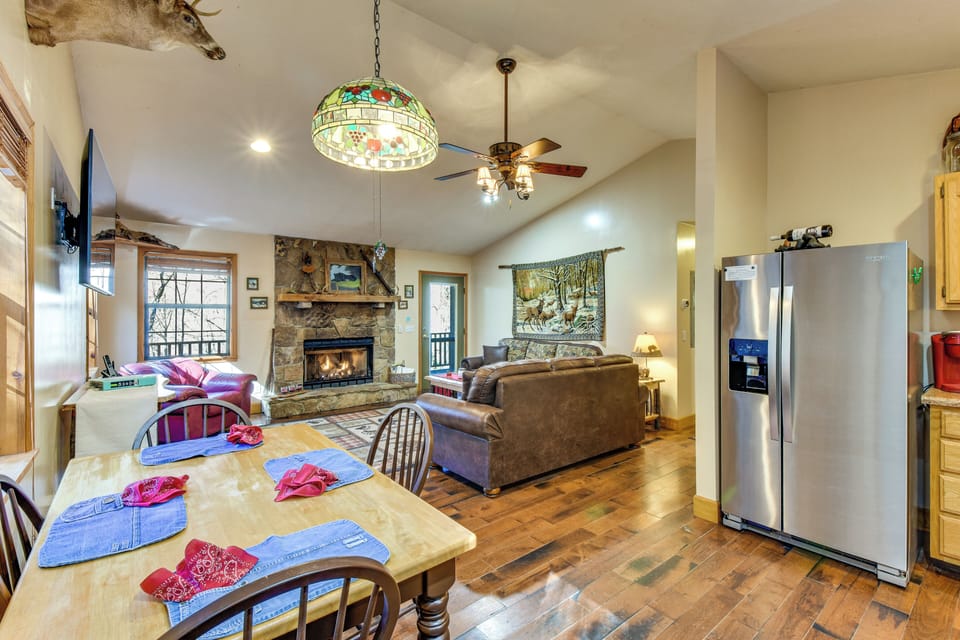 House (2 Bedrooms) | Interior