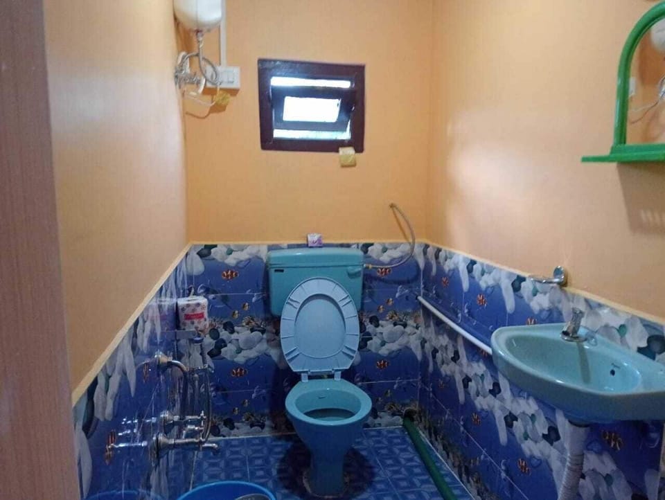 Comfort Double Room, Balcony, Mountain View | Bathroom