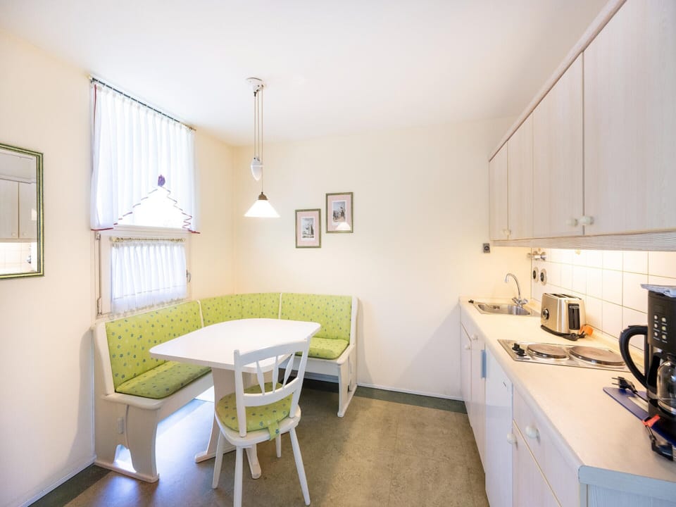Apartment | Dining