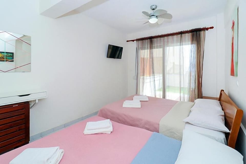 Standard Studio, Non Smoking, Ground Floor | Soundproofing, free WiFi