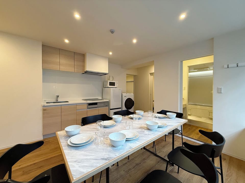 Family Apartment | Iron/ironing board, free WiFi