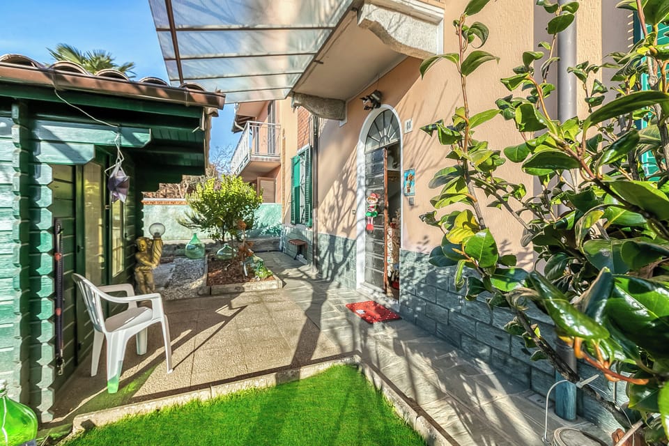 Standard Apartment, 1 Bedroom, Microwave (Butterfly Apartment: Lake Maggiore) | Exterior detail