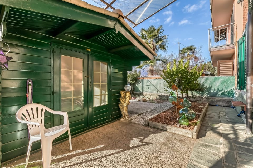 Standard Apartment, 1 Bedroom, Microwave (Butterfly Apartment: Lake Maggiore) | Terrace/patio