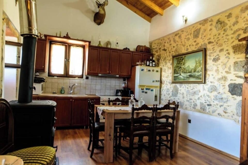 Villa | Private kitchen | Toaster