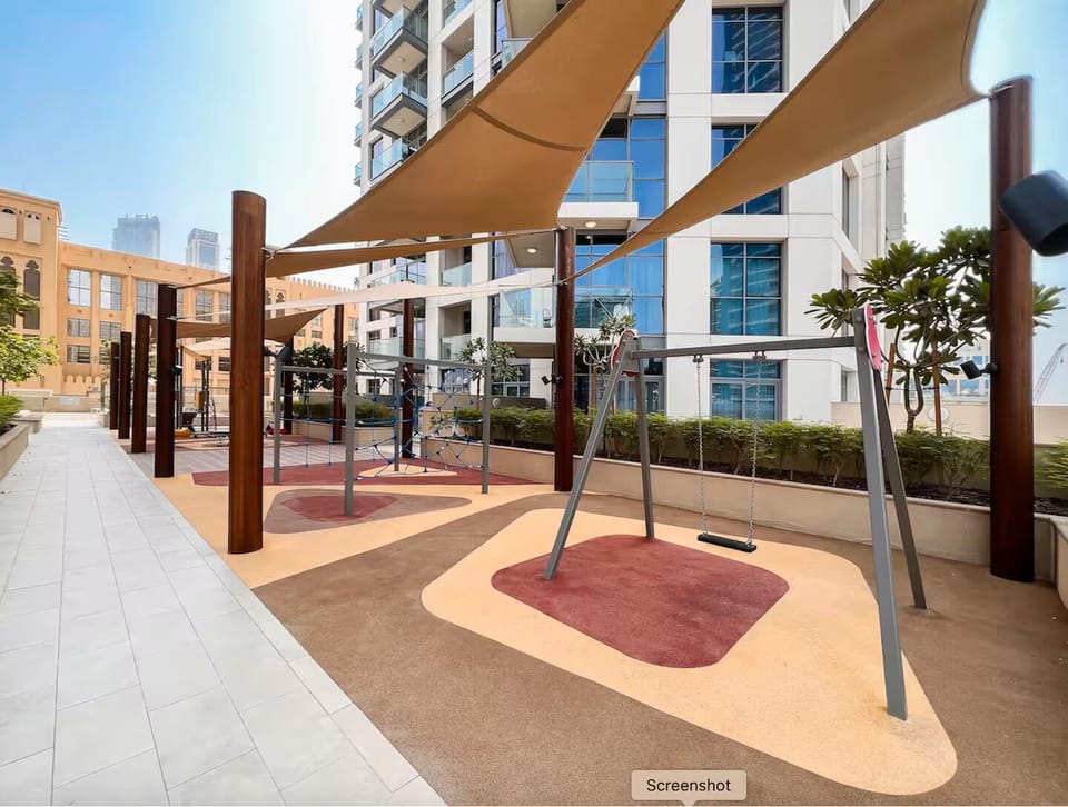 Vogue | Downtown near Dubai Mall | Burj Khalifa Apartment in Dubai