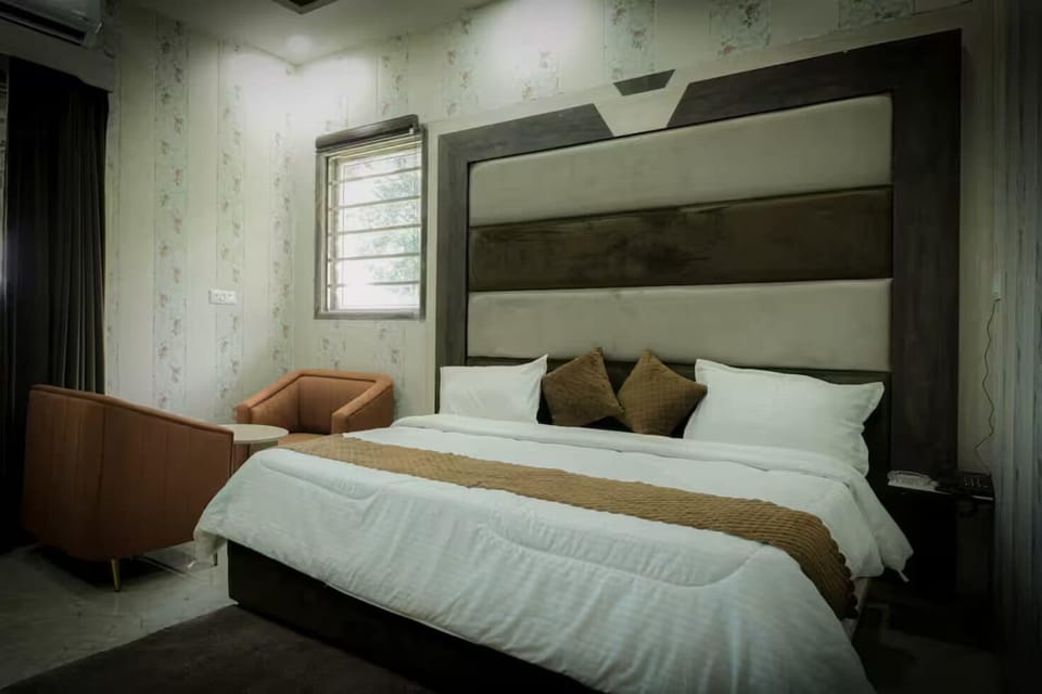 Deluxe Double Room, Balcony, Garden View | Egyptian cotton sheets, premium bedding, memory foam beds, soundproofing