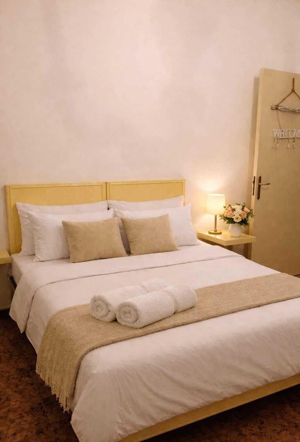 Traditional Triple Room, Vineyard View | Laptop workspace, free WiFi