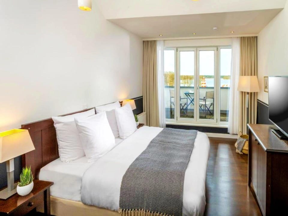 Apartment | 1 bedroom, bed sheets