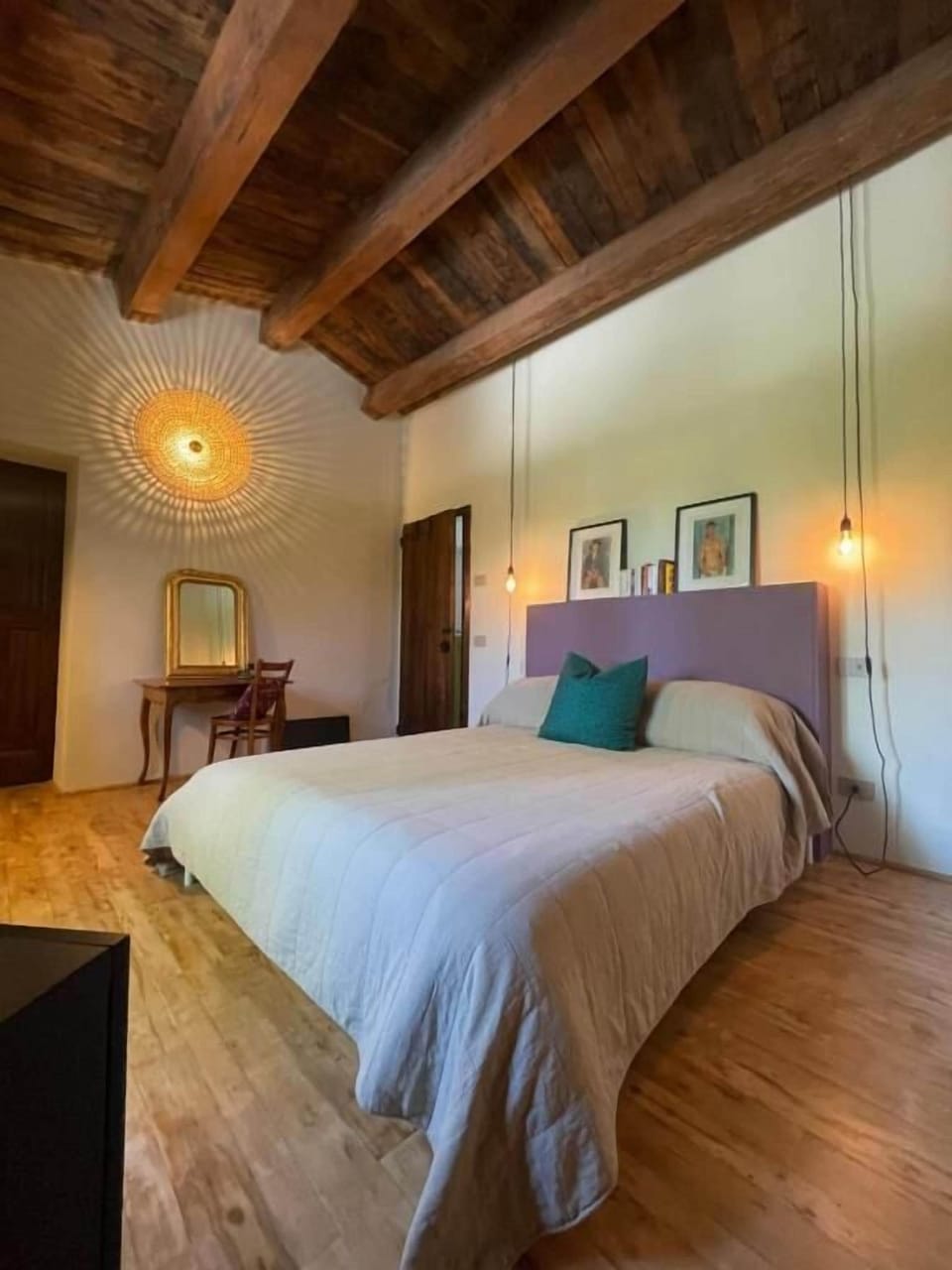 Comfort Double Room, 1 Queen Bed, Private Bathroom, Garden View | Individually decorated, individually furnished, travel crib, free WiFi