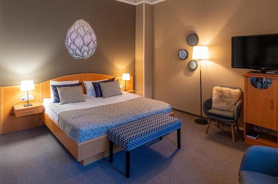 Family Quadruple Room | In-room safe, blackout drapes, iron/ironing board, free WiFi