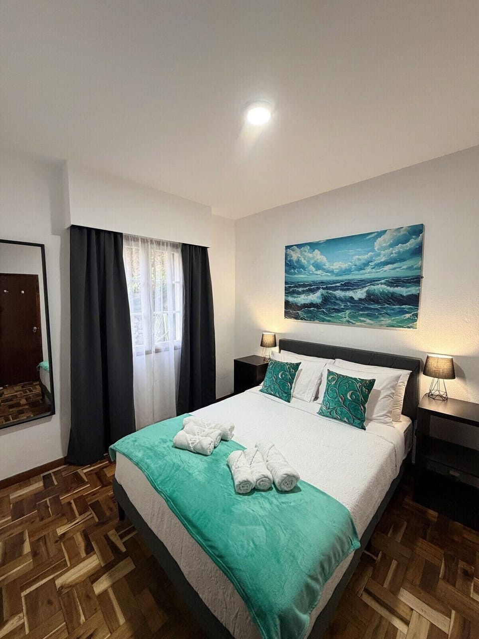 Double Room, Shared Bathroom (1) | WiFi (free)