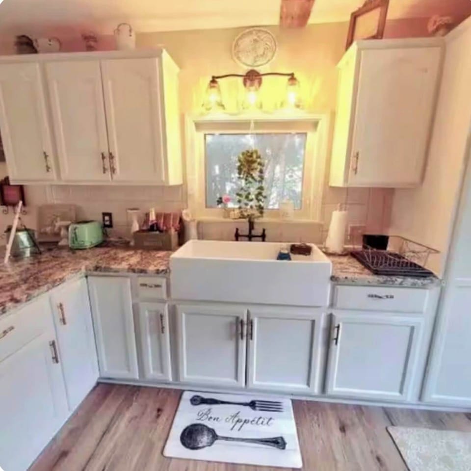 House, Multiple Beds, Air conditioning | Private kitchen