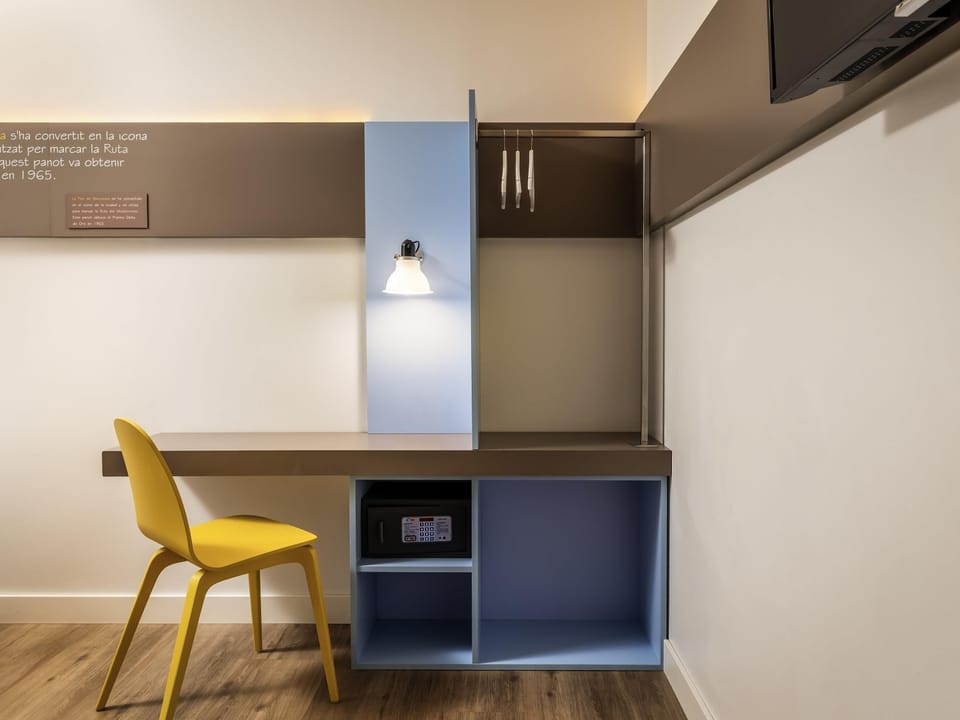 Standard Triple Room, 1 Double Bed with Sofa bed | Down comforters, in-room safe, individually decorated, desk