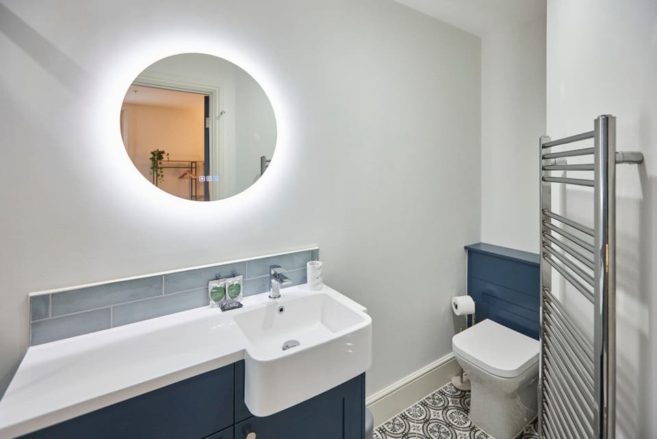 Host Stay The Langley Hotel Apartment 5 Apartment in England
