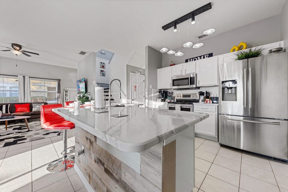 House (4 Bedrooms) | Property amenity