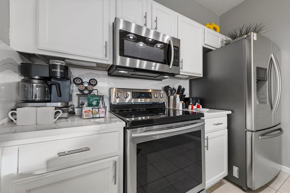 House (4 Bedrooms) | Property amenity
